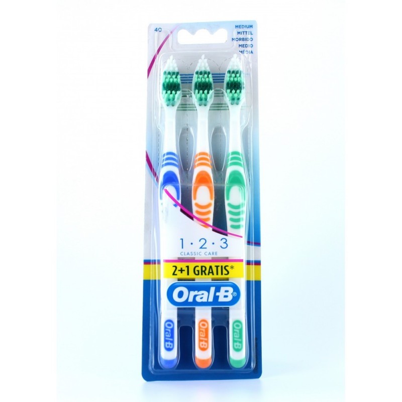 Oral-B 123 Classic Care Setole Medie 3 Spazzolini - Spazzolini da denti - 921125199 - Oral-B - € 2,31